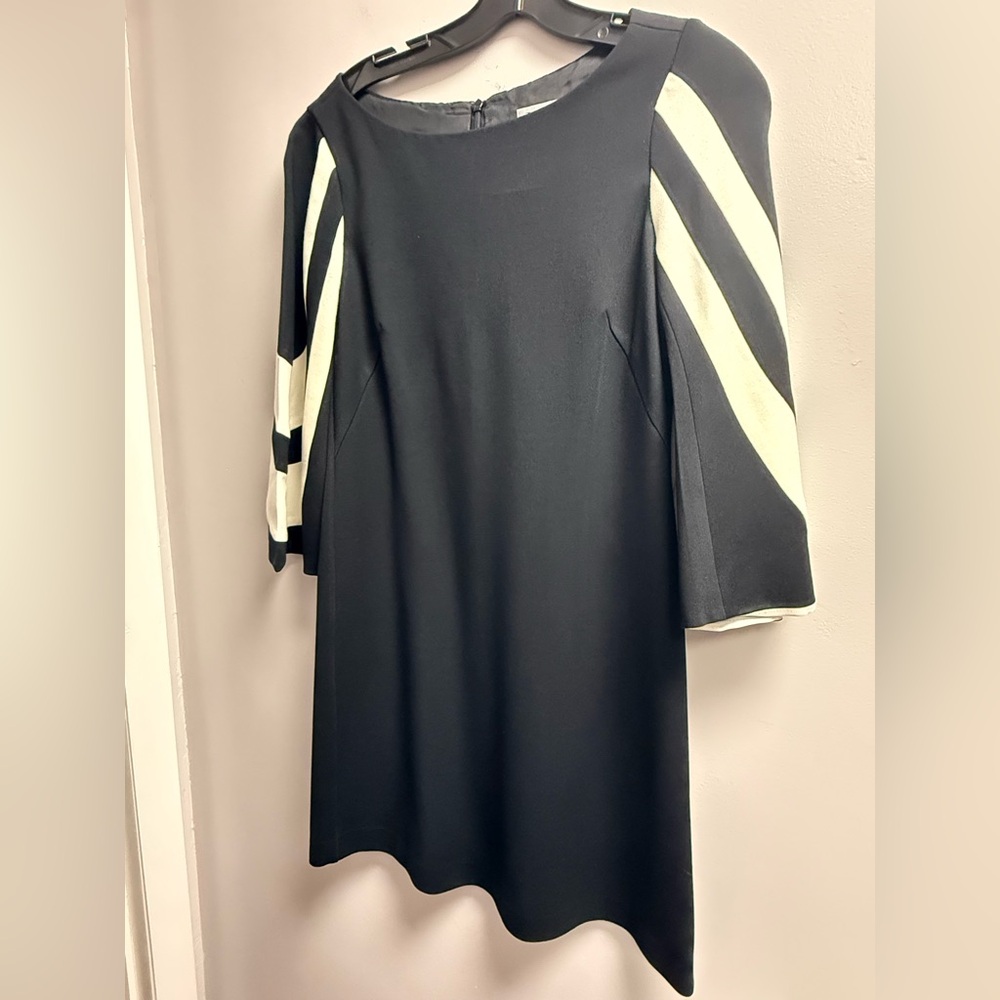 NWT Trina Turk Black Dress with Gorgeous Cream Stripe Bell Sleeves L (No Tag)